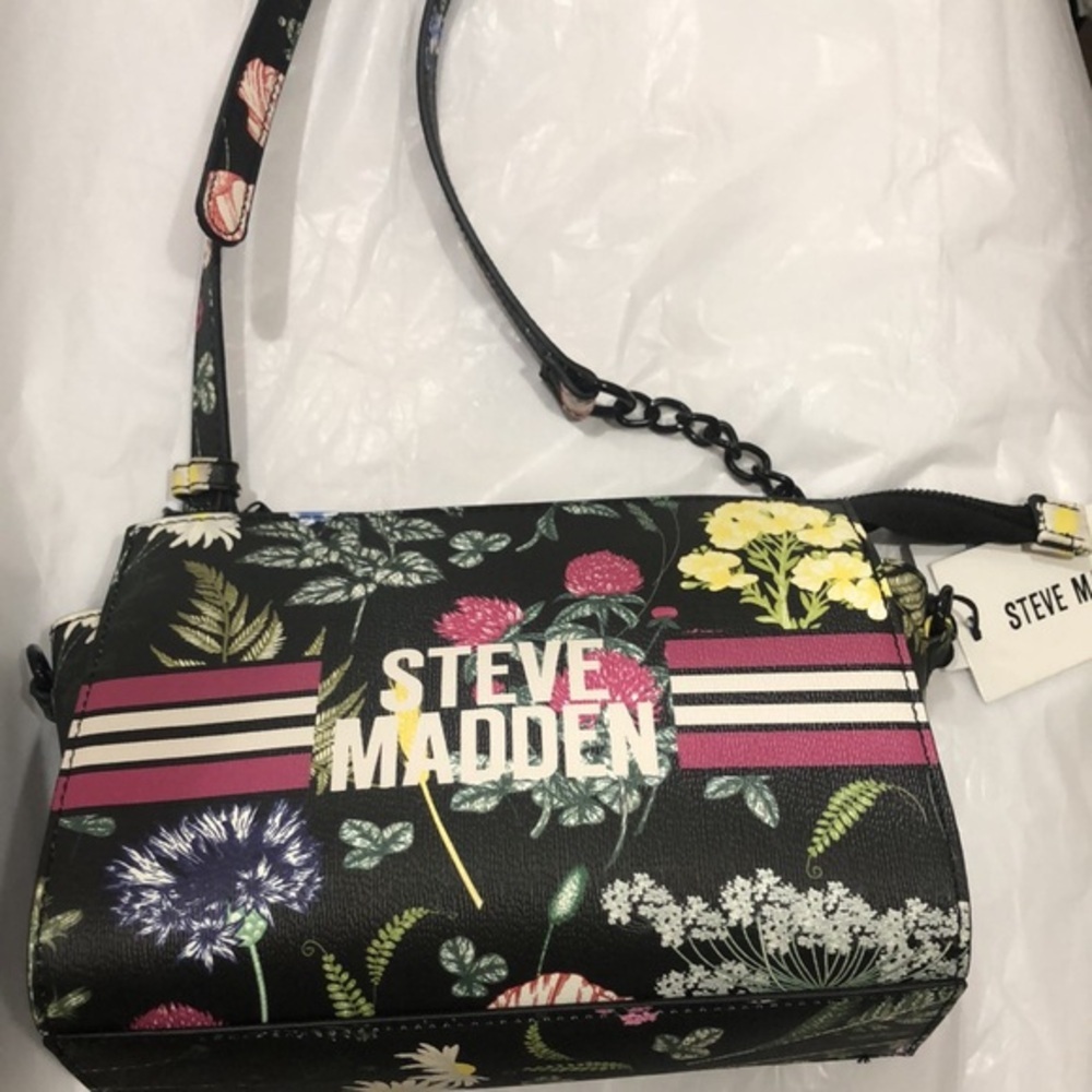 Steven Madden black floral black chainlink strap zippered crossbody‎ bag new